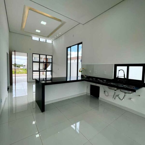 WhatsApp Image 2023-05-05 at 19.24.44_Easy-Resize.com (1)